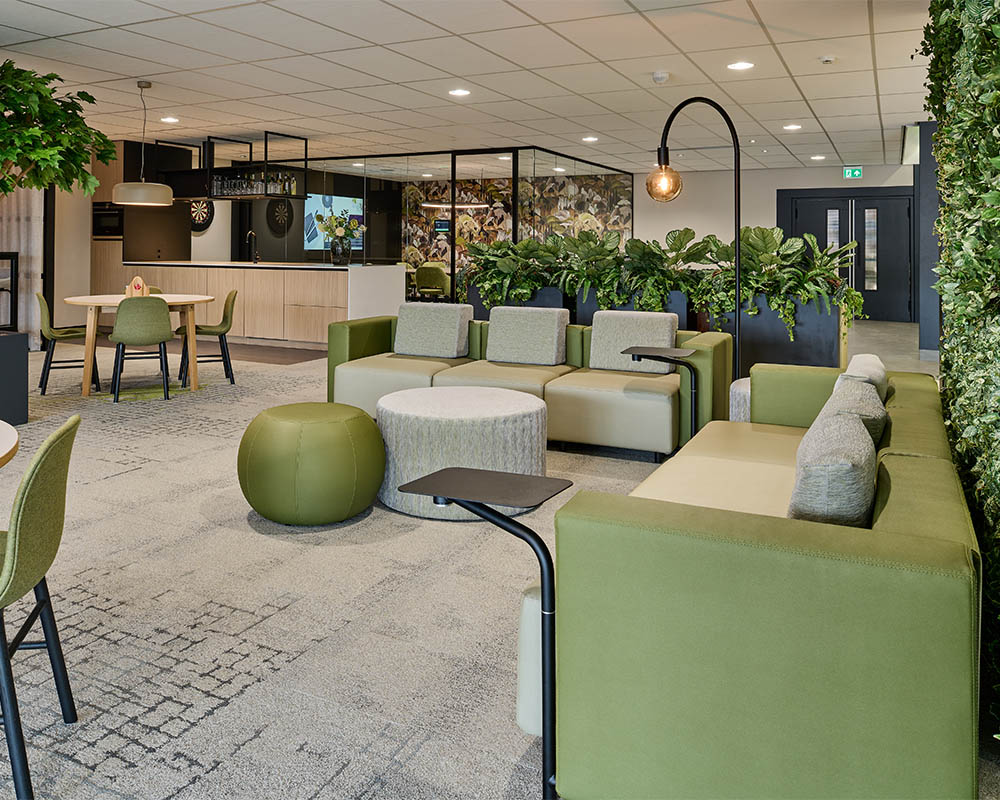 De Kantoorontwerper eigen showroom